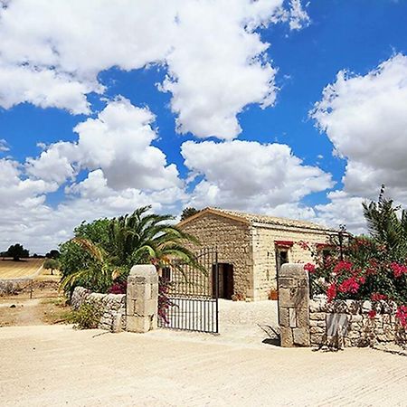 Agriturismo Il Melograno Cannizzara Exteriér fotografie