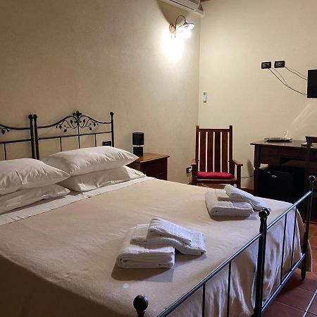 Agriturismo Il Melograno Cannizzara Exteriér fotografie